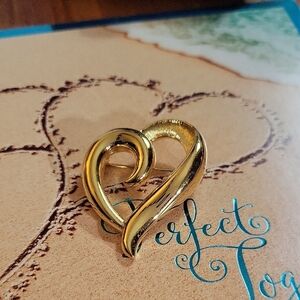 Napier Gold Intertwined Heart Brooch